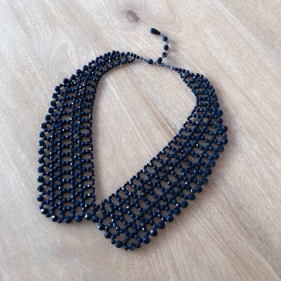 2 FOR $15 Peter Pan Collar Beaded Necklace - Picture 2 of 12